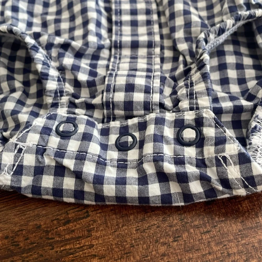 9 month clothing bundle- carters osh kosh